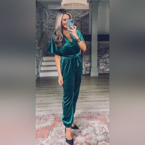 Jumpsuit Velour Medium Sofia Vergara